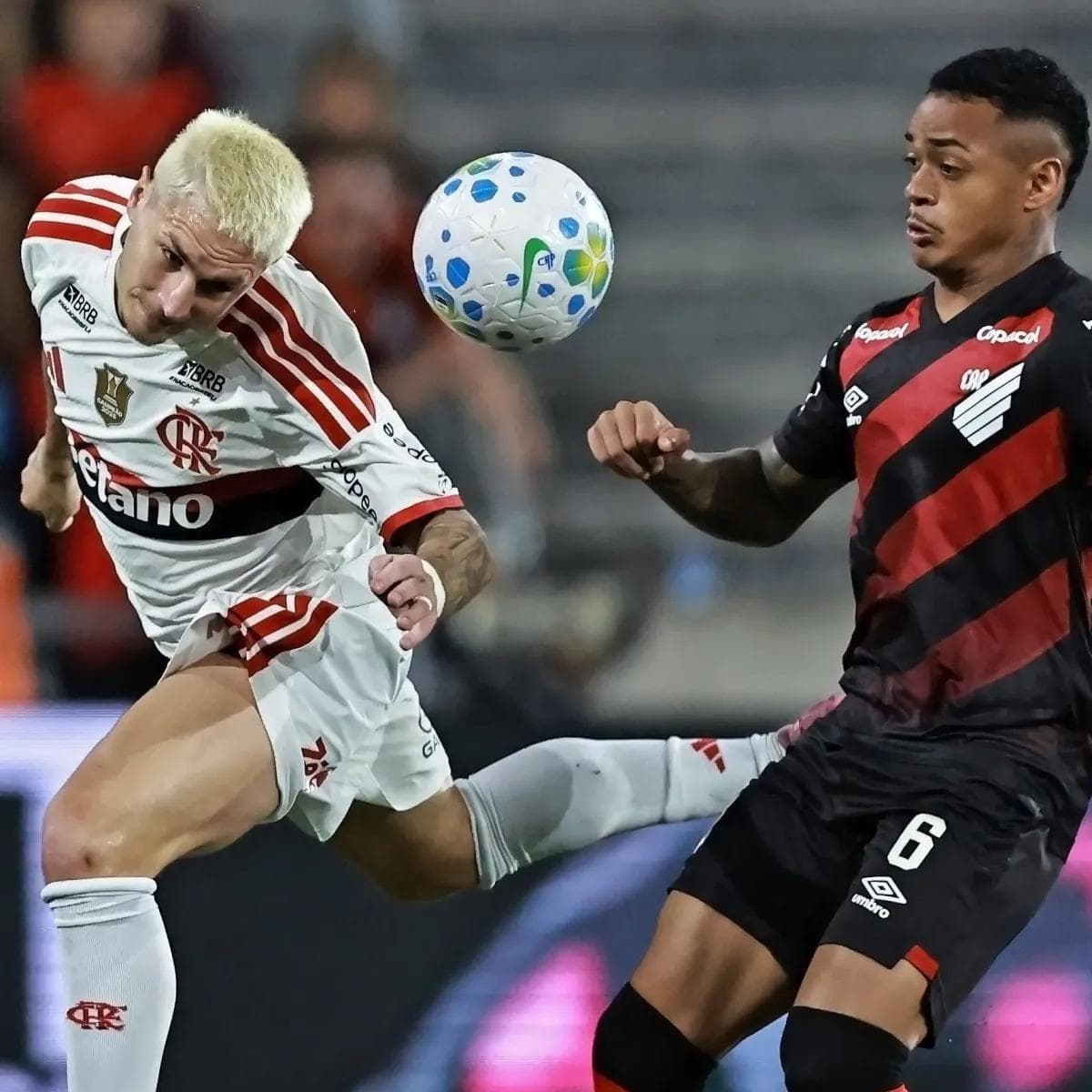 Pedro Salva o Flamengo aos 84 Diante de Ancelotti, Mas Danilo Leva Vermelho e o Ponto Tem Gosto Amargo
