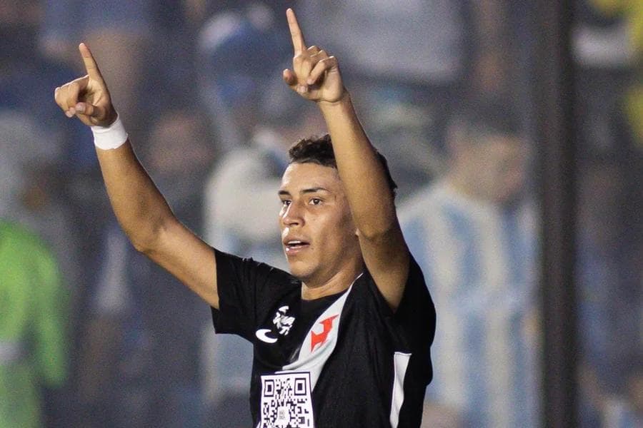 Thiago Mendes Fez o Gol, Levou o Vermelho — e o Vasco Avançou de Qualquer Jeito