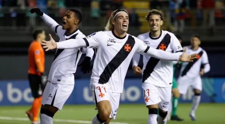 Vasco Vira no Chile com Time Misto e Assume Liderança Isolada do Grupo G: Audax Italiano 1 x 2