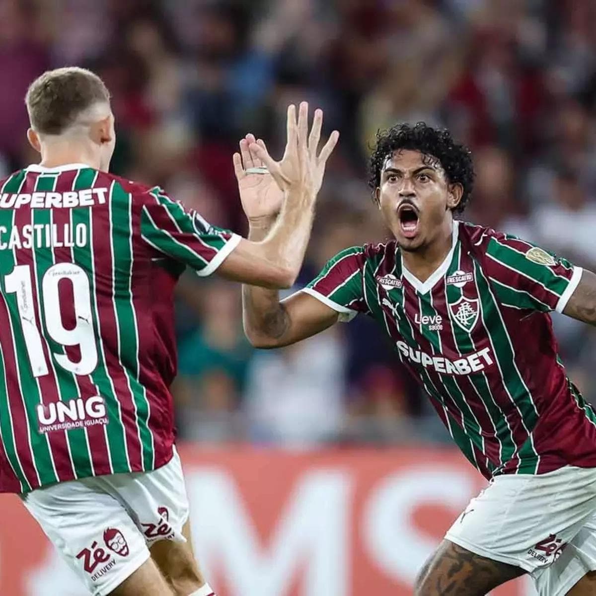 John Kennedy decide, Fluminense vence o Bolívar, mas não depende mais de si para se classificar
